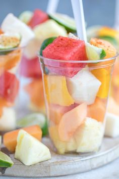 Mexican Fruit Cups, Mexican Fruit Salads, Mexican Fruit, Easy Fruit Salad Recipes, Fruit Cup, Harvest Kitchen, Fruit Salad Easy, Light Breakfast, Fresh Fruit Salad