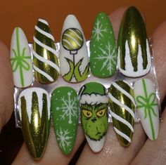 Grinch Nails, Cartoon Nail Designs, Artist Ideas, Horror Nails, Xmas Nail Art, Fancy Nail Art, Wow Nails, Long Acrylic Nail Designs, Holiday Nail Designs