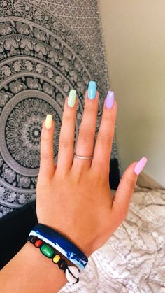 Untitled Nails For 12, Ombre Nail Design, Nail Design Glitter, Multicolored Nails, French Pedicure, Cute Spring Nails, Simple Acrylic Nails