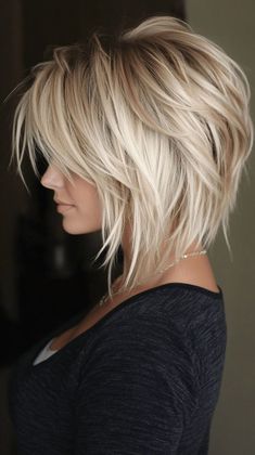 27 Stunning Layered Stacked Bob Haircut Ideas You Need to Try Right Now Edgy Shoulder Length Hair, Layered Stacked Bob Haircut, Bob Haircut Ideas, Haircuts For Medium Length Hair, Stacked Bob, Layered Haircuts For Medium Hair, Short Shag Hairstyles, Stacked Bob Haircut, Messy Short Hair