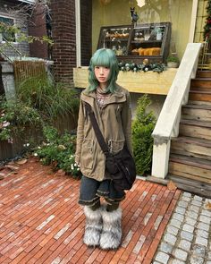 Morikei Aesthetic, Green Hair Outfit, Morikei Outfits, Igari Fashion, Russian Outfits, Mori Kei Outfits, Mori Kei Fashion, Experimental Fashion, Layered Outfit