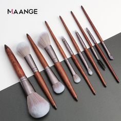 11pcs Makeup Brushes Set Cosmetic Foundation Powder Blush Eye Shadow Lip Blend Wooden Make Up Brush Tool Size:App.13-17 Cm Weight:107g Hair Material:High Quality Nylon Hair Handle:Wooden Handle Usage: Makeup Artist/Studio/Salon/Beauty School/Home/Travel Wooden Makeup Brushes, Lip Blending, Makeup Tools Products, Makeup Brushes Set, Make Up Brush, Makeup Brush Cleaner, Contour Brush, Professional Makeup Brushes, Eyeliner Brush