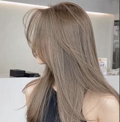 Hair Color Ideas For Asian Highlights, Light Smokey Ash Brown Hair, Ash Taupe Hair Color, Smokey Light Brown Hair, Smoky Beige Hair Color, Mushroom Hair Color Blonde, Mushroom Color Hair, Light Ash Blonde Hair With Highlights