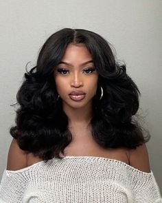 Shoulder Length Body Wave Wig, Curtain Bangs With Layers Black Women, Curly Weave With Bangs, Celebs With Bangs, Medium Length Hair With Curls, Baddie Hairstyles Curls, Bombshell Curls Black Women, Wispy Bangs Black Women, Curtain Bangs Black Women