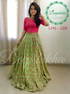 Price please Lehnga Dress, Long Gown Dress, Half Saree Designs, Long Dress Design, Salwar Kamiz, Indian Gowns Dresses, Ghagra Choli, Indian Gowns, فستان سهرة