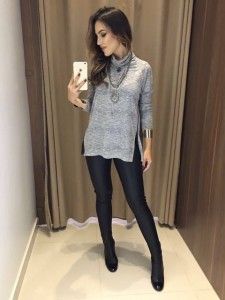 Compre Blusa Feminina, Varios Modelos da Moda Feminina na loja Estação Store com o menor preço e ande sempre na moda. Look Legging, Rock Chic, Casual Winter Outfits, Swans, Elegant Outfit, Types Of Fashion Styles, Look Fashion