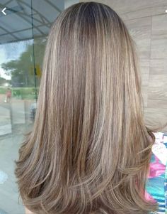 Natural Light Brown With Highlights, Brown Hair With Really Blonde Highlights, Ash Blonde Balayage On Light Brown Hair, Sandy Blonde Brown Hair, Ash Toned Highlights, Dark Brown Hair Dyed Blonde, Light Cool Brown Hair With Highlights, Dark Root Highlights, Quarter Head Highlights