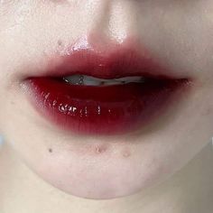 Red Eyes Aesthetic, Vampire Makeup Ideas, Vamp Makeup, Vampire Makeup Looks, Makeup Emo, Vampire Makeup, Look Grunge