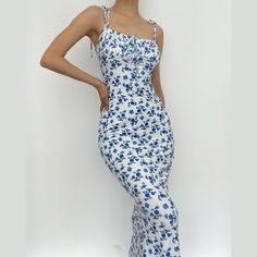 Flower print self tie backless mermaid hem maxi dress Moda Aesthetic, Look Con Short, Long Halter Dress, Sheer Mesh Dress, Bodycon Maxi Dresses, Flower Print Dress, Printed Bodycon Dress, Women Outfit, Bodycon Dresses