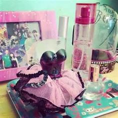 Pretty Girly Girl Stuff, Princess Life, Tumblr Rooms, Smelling Good, Tough Girl, Girlie Style, My Office