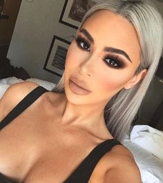 Dark Smokey Eye Makeup, Amanda Khamkaew, Dark Smokey Eye, Maquillage On Fleek, Video Makeup, Brown Smokey, Nude Lips, Pinterest Makeup, Makijaż Smokey Eye