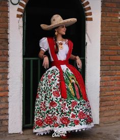 Hispanic Outfits, Escaramuza Dresses, Jalisco Dress, Folklorico Dresses, Outfit Mexicano, Mexico Dress, Vestido Charro, Caribbean Outfits, Traditional Mexican Dress