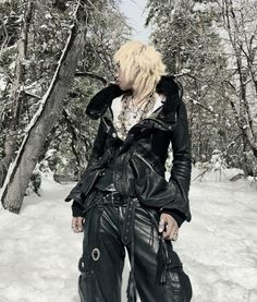 Vkei Outfit Men, Jfashion Male, Visual Kei Male, Visual Kei Men, Dieselpunk Outfit, Punk Male Outfits, Vkei Outfits Men, Male Gyaru, Y2k Male Fashion