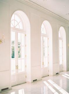 Arched French Doors, Casa Country, Arched Doors, French Doors Interior, Arched Windows, White Room, House Goals, Elegant Homes, The Doors