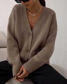 Fine Knit Cardigan, Warm Cardigan, Makijaż Smokey Eye, Cardigan Outfits, Online Fashion Store, Mode Inspo, Casual Winter Outfits, Autumn Outfit, Outfit Inspo Fall