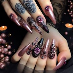 Nails Black Coffin, Coffin Nails Black, Classy Coffin Nails, Black And Nude Nails, Birthday Nails Ideas, Summer Coffin Nails, Coffin Nails Short, Nails Short Coffin, Extra Birthday Nails