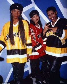 Brownstone 90s Hip Hop Outfits, 90s Outfit Party Hip Hop, 90s Outfits Party, 90s Rnb, Hip Hop Mode, Looks Hip Hop, Hip Hop Trends, Sporty Fashion, 90s Hip Hop Fashion