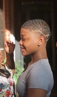 Girl Fade Haircut Black Women, 360 Waves Hair Women, Fades For Women Hairstyles Black, Haircut Designs For Women Black, Women With Waves, Bald Fade Women Black, Buzz Cut Black Women, Wave Haircut