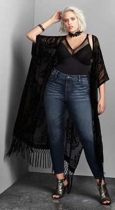 Flattering Plus Size Dresses, Stile Casual Chic, Boho Mode, Mode Tips, Plus Size Models, Plus Size Fashion For Women, Festival Looks, Indie Outfits