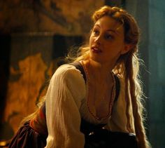 Sarah Gadon Dracula Untold, Mirena Dracula Untold, Sarah Gadon Dracula, Dracula Untold, 7 Month Old Baby, Sarah Gadon, Medieval Woman, Historical People, Luke Evans