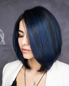 Blue Hair Highlights, Short Ombre Hair, Hair Color Underneath, Peinados Fáciles Para Cabello Corto, Short Hair Color, Hair Color Blue, Haircuts For Long Hair, Hair Dye Colors