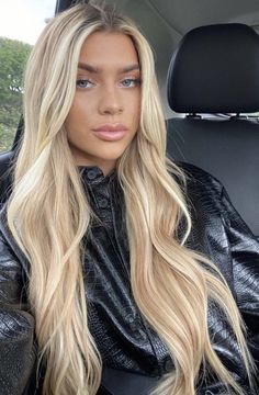 Blone Hair, Tape Hair Extensions, Blonde Highlight, Seamless Hair Extensions, Light Blonde Hair