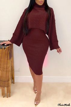 Olivia Mark - Chic Red Patchwork Turtleneck Long Sleeve Two-Piece Set with a Casual Appeal Midi Rok Outfit, Top And Skirt Outfit, Midi Rock Outfit, Skirt Set Outfit, Basic Bodycon Dress, Batwing Sleeve Sweater, Casual Turtleneck, Midi Skirt Outfit, Sweater Dress Outfit