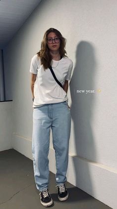 Tomboy Work Outfit Summer, Casual Masc Outfits, Masc Style Women, Masc Fits For Women, Tomboy Outfits Aesthetic, Masc Women Outfits, Muscle Tee Outfit, Basic Tshirt Outfit, Masc Girls Outfits