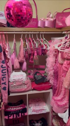 Y2k Bedroom Pink, Y2k Pc Background, Mc Bling Room, Hot Pink Mcbling, Juicy Couture Room, Barbie Room Aesthetic, 2000s Closet, Trash Y2k