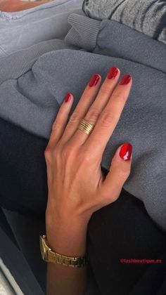 Berry Red Nails, Chrome Nail Colors, Short Red Nails, Summer Nail Colors, Holly Hobby, Hello Nails, Casual Nails, Fall 24, Freshly Picked