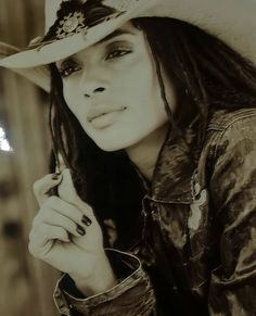 Country Black Women Aesthetic, Cowgirl Outfits Black Women, Buckle Bunny, Hippie Mom, Cowboy Aesthetic, Twilight Photos