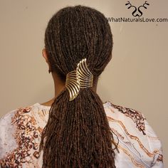 Adjustable Hair Cuff for Locs, Sisterlocks, Dreadlocks and Braids Show love for your locs with this hair cuff. It's not just lovely, it keeps your ponytail in place. Shape\pattern: Geometric Plating: Silver Plated Metals Type: Zinc alloy Microlocs Inspiration, Different Braid Hairstyles, Hair Jewelry For Braids, Thick Locs, Hair Cuff, Different Braids, Hair Thickness, Beautiful Locs, Best Hair Care Products