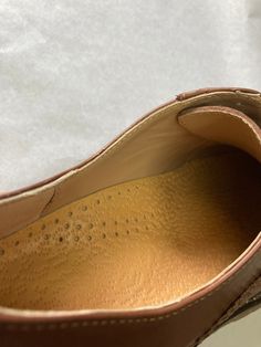 Orthotic leather insole with arch support. Can be used in all our shoes. Attention: Oder insole ONLY when ordering our shoes. We dont sell only insoles. Women Oxfords, Monkey Boots, Top Sider Shoes, Orthotic Shoes, Mary Jane Shoes Flat, Brogue Boots, Oxford Brogues, Winter Leather Boots, Handmade Boot