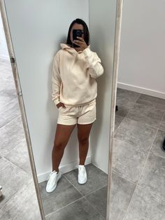 A beautiful two piece set for womens, hoodie and shorts in 3 different colours. All handmade within the UK, I use the finest organic cotton with the help of my mother in law.  Feel free to message if you have further questions 🥰 Two Piece Matching Set, Hoodie Shorts, Loungewear Summer, Brown Clothing, Womens Hoodie, Brown Outfit, Mother In Law, Matching Sets, Womens Clothing Tops