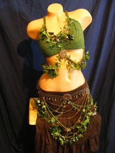 Earth Goddess Clothing, Goddess Of Nature Costume, Plant Goddess Costume, Earth Elf Costume, Earth Fairy Cosplay, Earth Goddess Dress, Green Goddess Outfit, Mother Earth Costume Halloween, Nature Goddess Dress