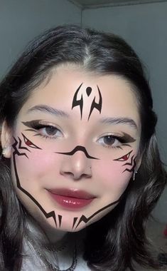 Sukuna Face Make Up, Sukuna Face Makeup, Sukuna Makeup Tutorial, Sukuna Make-up, Sukuna Cosplay Female, Female Sukuna, Sukuna Cosplay