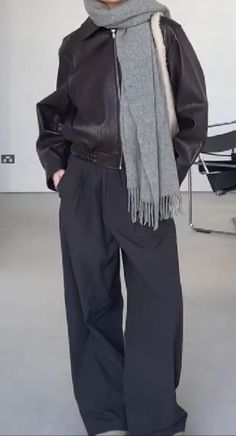 Weird Aesthetic Outfits, Block Core, Geek Chic Outfits, Effortless Outfit, Winter Fit, 가을 패션, Wide Pants, Mode Inspiration