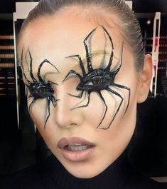 #Make-up 2018 20+ Halloween Augen Make-up Ideen & Looks für Mädchen & Frauen 2018 #SmokyMake-up #2018makeup #Einfach #eyesmakeup #Perfektes #Für Anfänger #makeup #stylemakeup #Schönheit #Lippen #Contouring #braune #Promo #Tutorial #Beauty-Makeup#20+ #Halloween #Augen #Make-up #Ideen #& #Looks #für #Mädchen #& #Frauen #2018 Carnaval Make-up, Spider Makeup, Fantasy Make-up, Halloween Make-up Looks, Halloweenský Makeup, Halloween Fest, Halloween Memes, Halloween Eye Makeup, Halloween Eyes