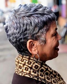 Tapered Bob Haircut Short, Short Grey Hair Black Women, Silver Pixie, Short Black Haircuts, Edgy Short Haircuts, Black Women Short Hairstyles, Twa Hairstyles, Short Silver Hair