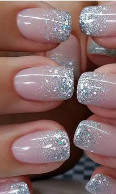 Natural Nails Manicure, Simple Gel Nails, Video Tiktok, Fall Acrylic Nails, Gray Nails, Pretty Nail Art Designs, Pretty Nail Art, Photography Lifestyle, Prom Nails