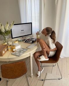 Boss Babe Pictures, Anna Astrup, Brand Personality, Wealthy Women, Instagram Inspiration, Female Entrepreneur