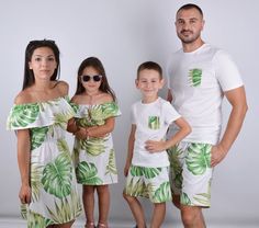 My kids love it when we all match. This post has the best family matching outfits!! Family Cruise Outfits, Hawaiian Party Outfit, Kids Girls Dress, Luau Outfits, Luau Dress, Tropical Fabric Prints, Hawaii Outfits, Fit Kids, Sister Outfits