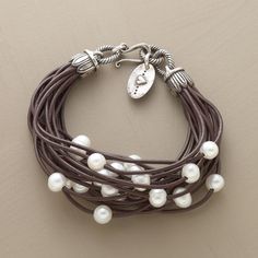 Multi Strand Bracelet, A Bracelet, Bijoux Diy, Pandora Jewelry, Jewelry Projects, Leather Jewelry, Leather Cord, Diy Bracelets, Pearl Bracelet