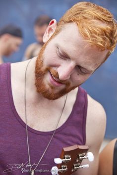 Men With Ginger Hair, Hot Ginger Guys, Red Headed Men, Ginger People, Men's Messenger Bags, Natural Ginger