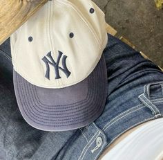 Navy Blue Hat Outfit, Blue New York, Nyc Fall, Hair Curling Tips, Blue Aura, Color Wave, Frank Ocean, Percy Jackson And The Olympians, Blue House