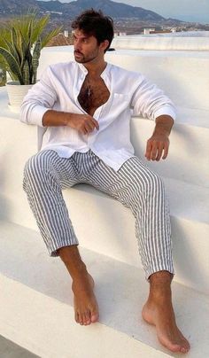 Punta Cana Outfits, Yacht Party Outfit, Greece Outfit, Ibiza Outfits, Mens Summer Outfits, Ibiza Fashion, Camisa Social, Elegante Casual