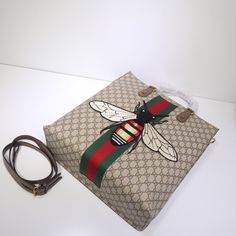 ENT Fashion - GCI Bags - 1493 A+ Excellent Quality copies; Contact us if you've any questions in your mind. Ladies Handbags, Branded Packaging, Gucci Bags, Grade 1, Luxury Items, Gucci Bag, Contact Us, Fendi, Shoulder Strap