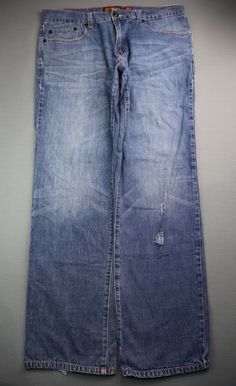 Men's American Rag Jeans Smith Fit Straight Leg Distressed Size 36x34 (Measure 37x33) Zipper Fly        ACTUAL MEASUREMENTS (Measurements are taken of the item lying flat and pulled tight without stretching. All measurements are approximate and in inches):   Waist (Measured from side to side and multiplied times 2): 37 Inseam (Measured from bottom of crouch to end of pants leg): 33 Hip (Measured at the base of the zipper from side to side and multiplied times 2): 46 Thigh (Measured from bottom o Rags Clothing, 2000s Jeans, Y2k Fits, 7 Jeans, American Rag, Kpop Fashion Outfits, Outfit Goals, 2000s Fashion, Jeans Boot Cut