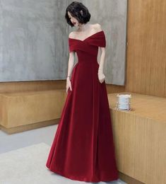 Sweetheart Evening Dress, Wine Red Dress, Prom Dress Evening, Dress Off Shoulder, Laura Geller, Evening Formal, Dress Evening, Dress Silhouette, Formal Party