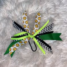 Handmade Softball Bow! Brand New, Never Been Worn! If You Have Any Questions Feel Free To Comment Softball Hair, Softball Bow, Softball Bows, Bow Diy, Softball Hairstyles, Girls Softball, Kids Hair Accessories, Diy Bow, Softball